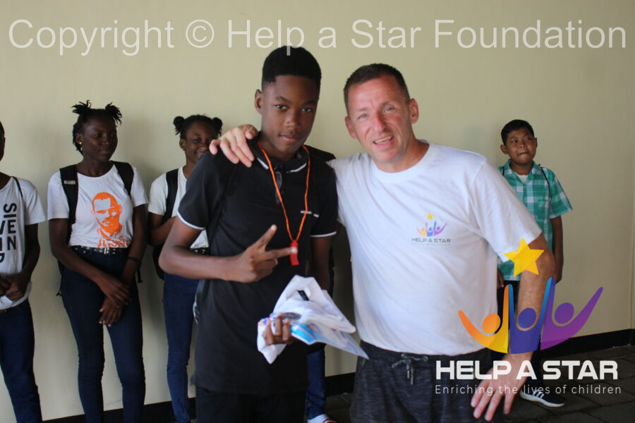 Help a Star in Suriname in 2022