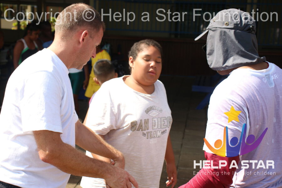 Help a Star in Suriname in 2022