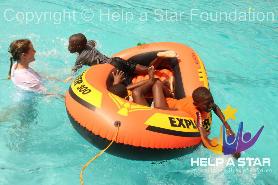 Help a Star in Suriname in 2022